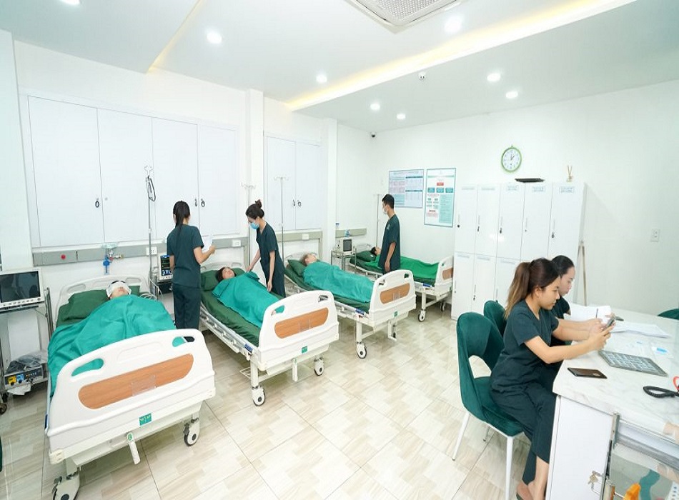 Công nghệ nổi bật – Dịch vụ tận tâm