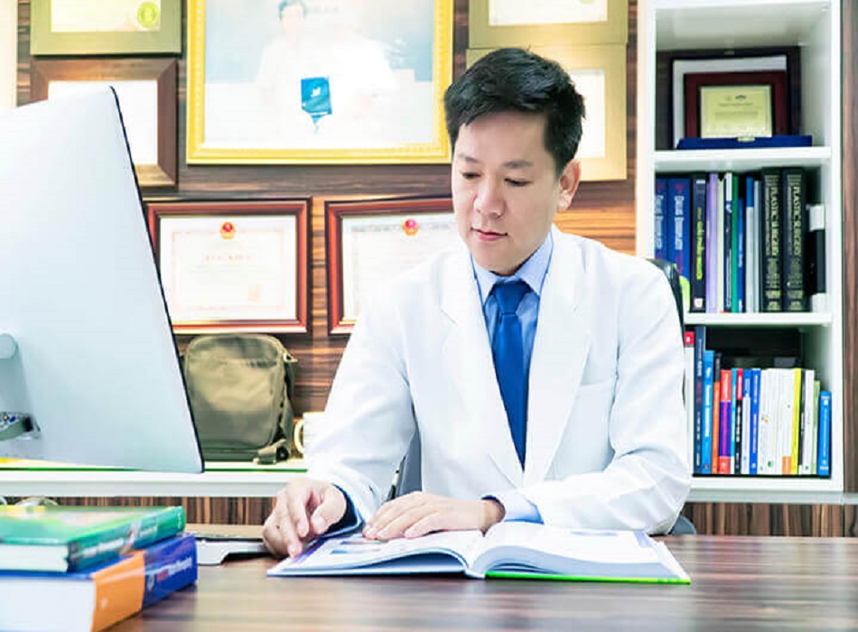 Bác Sĩ Nguyễn Phan Tú Dung – Chuyên Gia Tái Cấu Trúc Mũi Biến Dạng