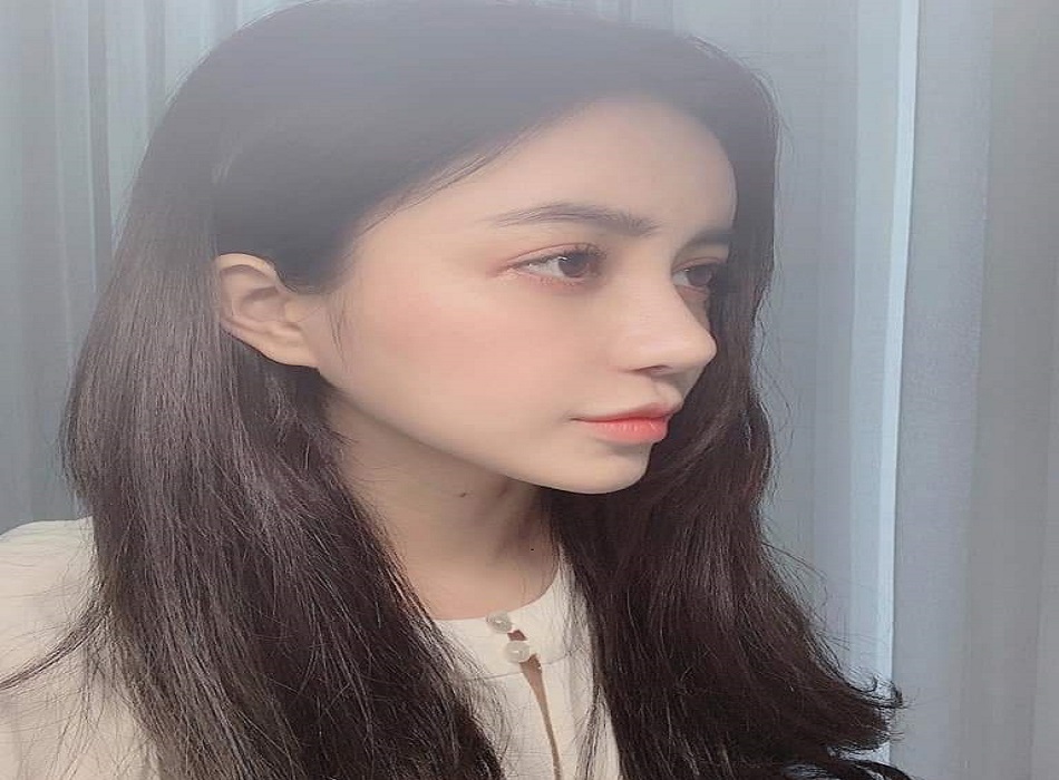 Khách hàng sau khi nâng mũi sụn sườn tại Bác sĩ Nhân